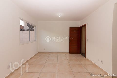 Image 1 - 255211